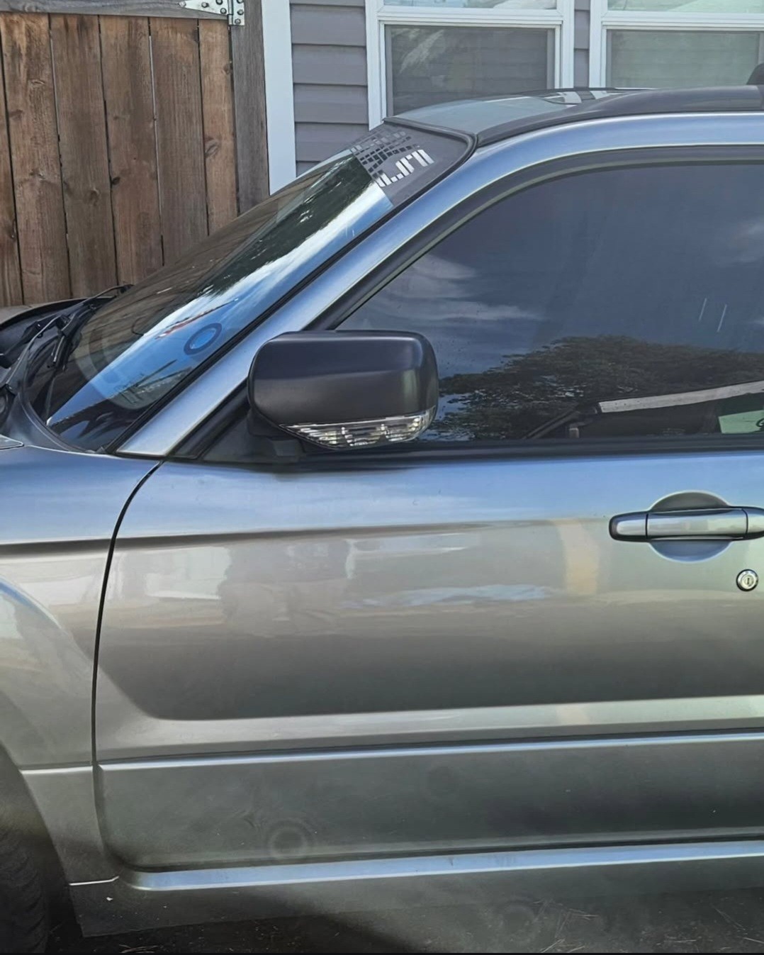 2007 subaru forester xt sports grey folded black mirrors