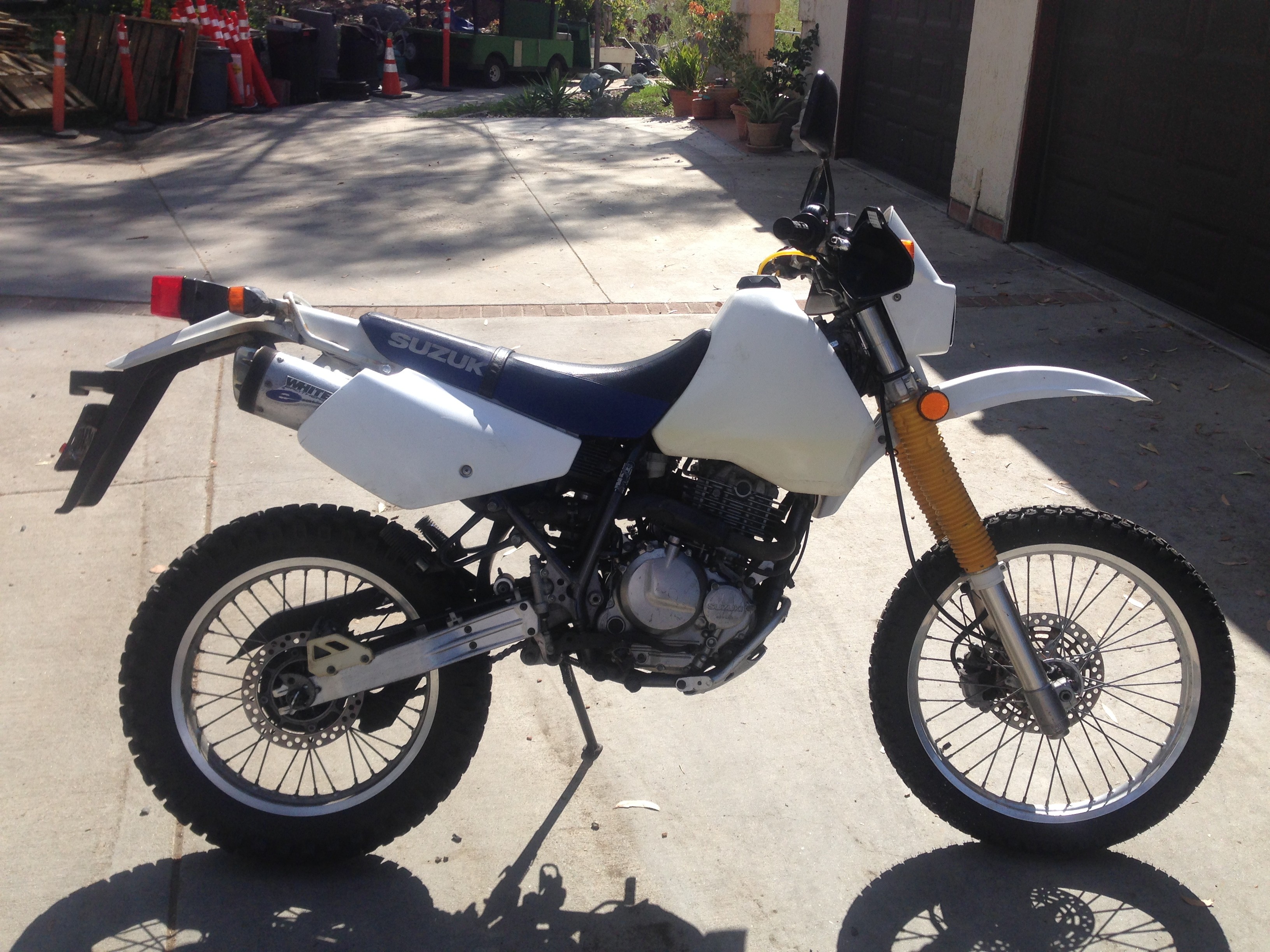 1998 Suzuki DR350 white