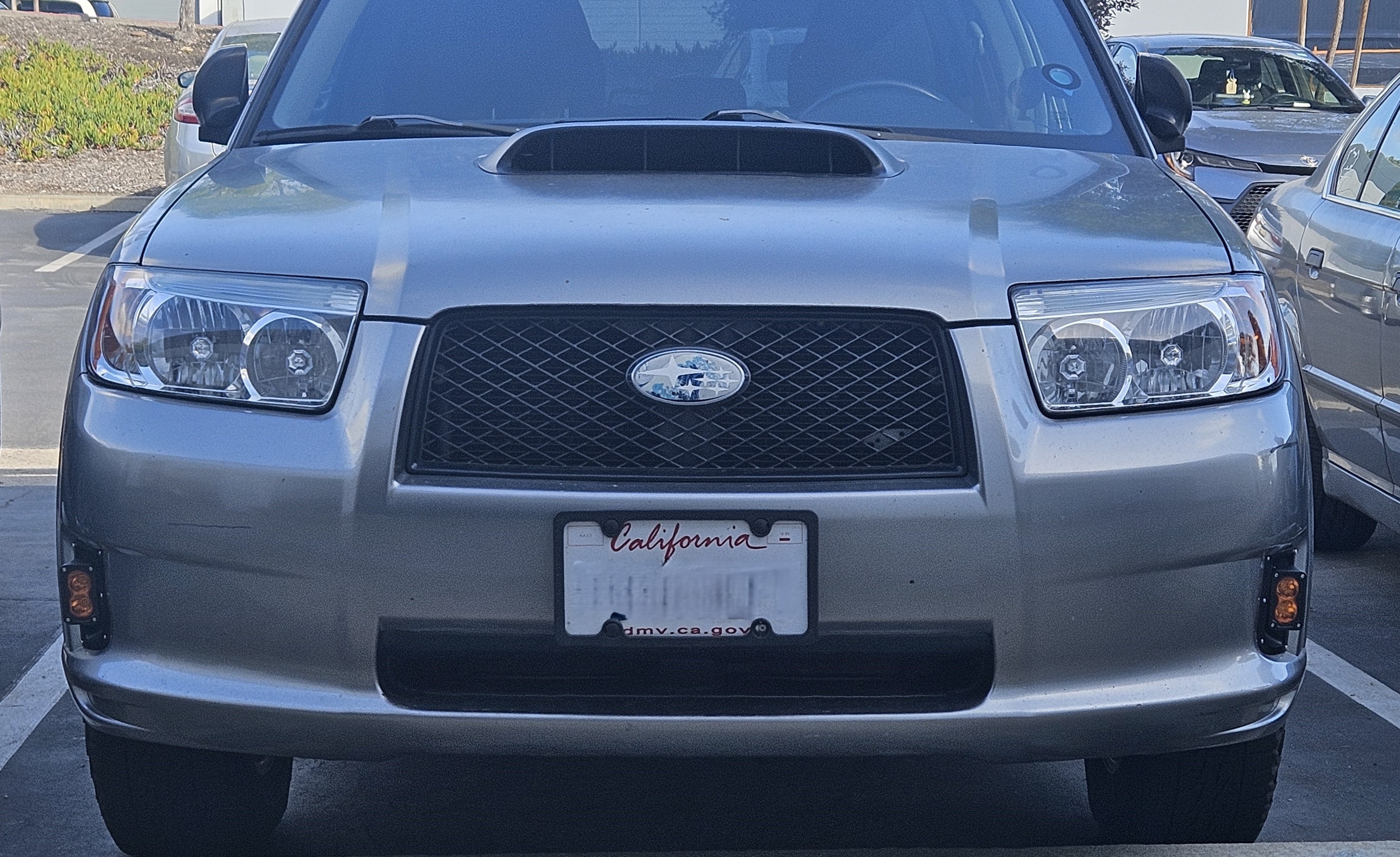 2007 Subaru Forester XT Sports front end with SMITHtRONiC fog lights