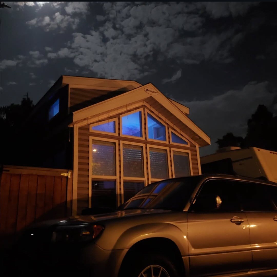 Kropf tiny house with subaru forester